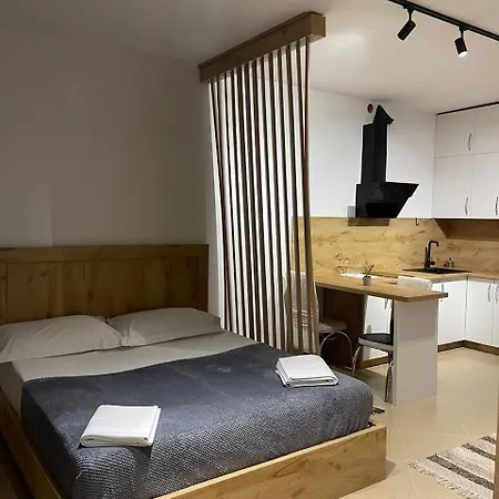Apartment Breeze 3 *